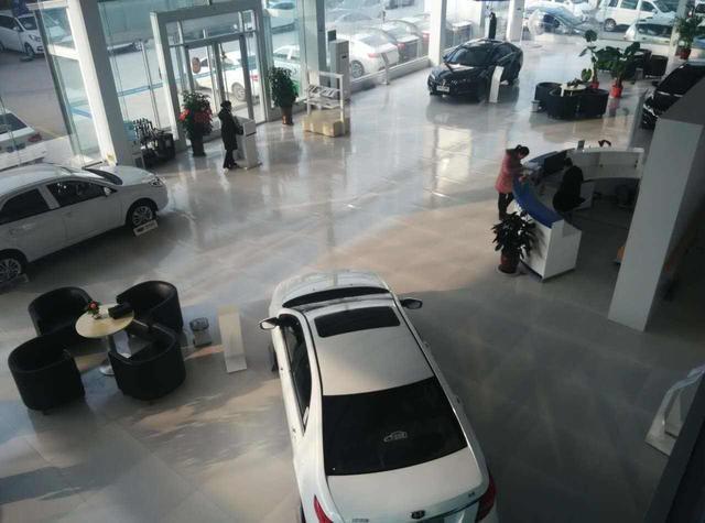 贷款买车和全款买车会有哪些套路,大多人都不知道贷款买房