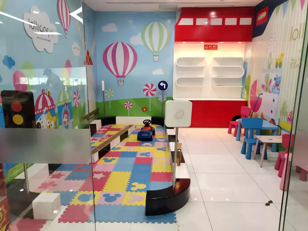 宝马有鸡腿?奔驰环境赞?豪华品牌客户餐大横评!