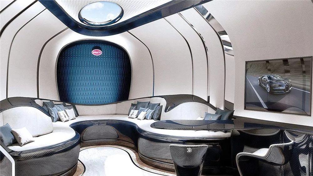 开过我们的豪车，再坐一坐我们的游艇！