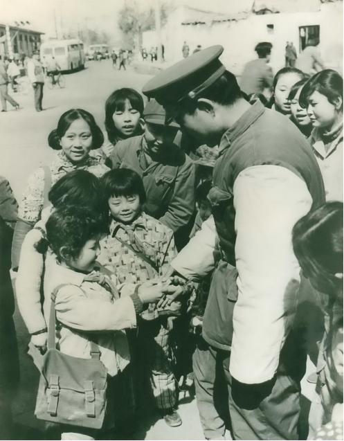 80年代中国人的精神面貌,80年代人们的精神面貌