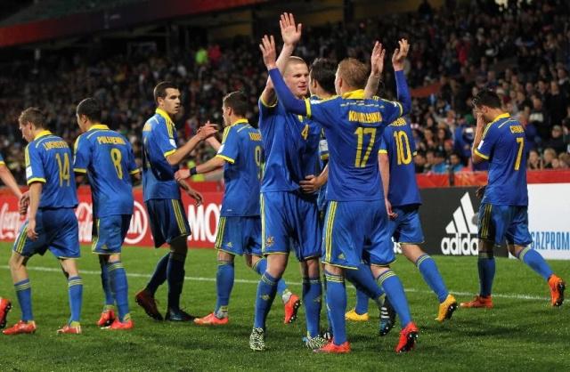 今日足球前瞻:巴西VS哥伦比亚博尔顿VS克鲁