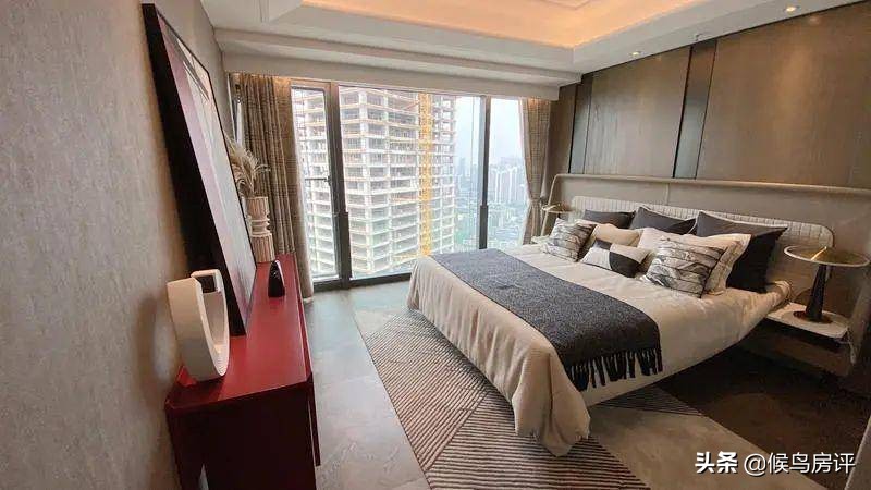 1000万可以买到什么豪车,1000万可以买到怎样的别墅