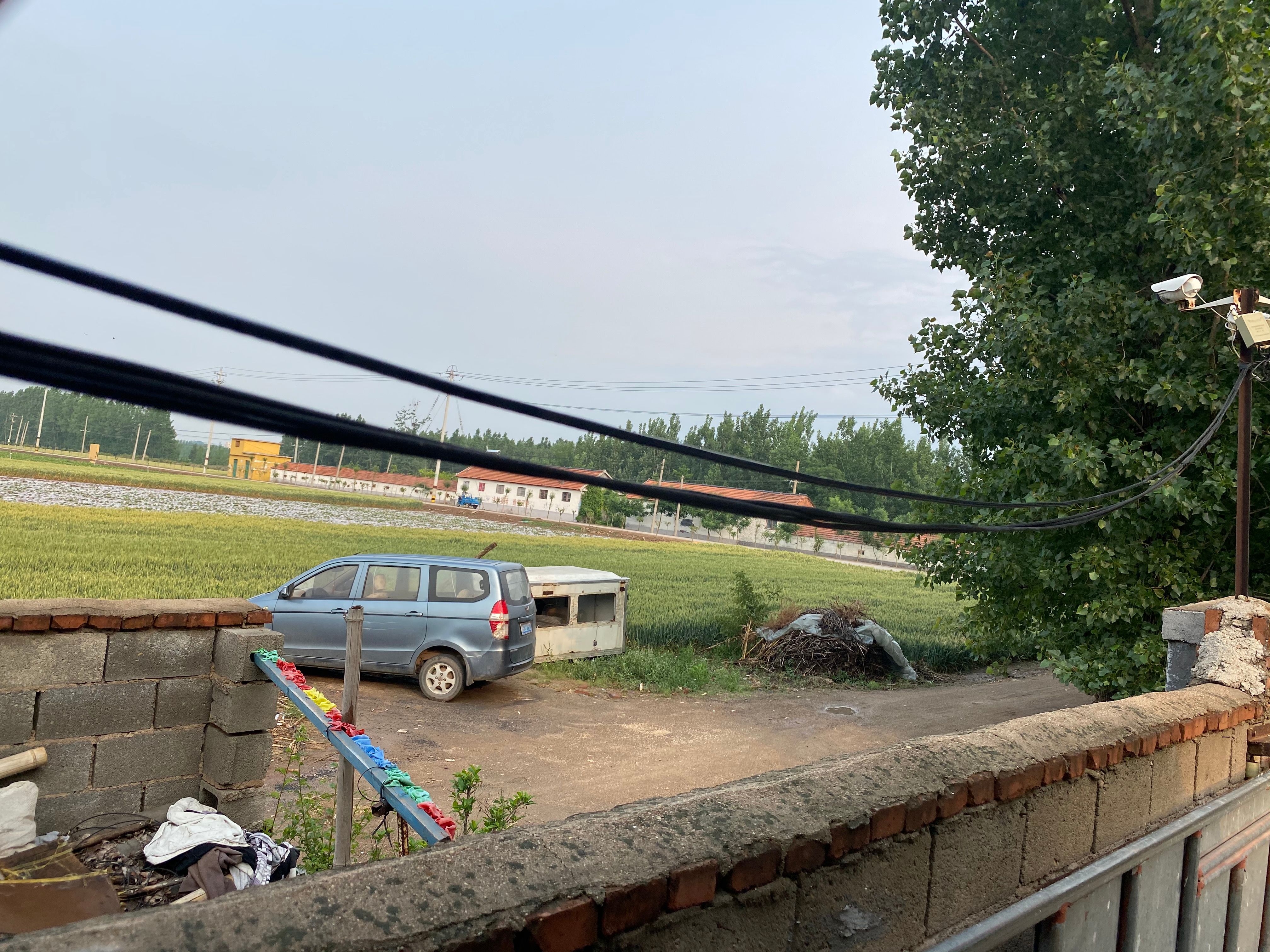 360红色警戒摄像头高配版,360摄像头红色警戒版和高配版区别