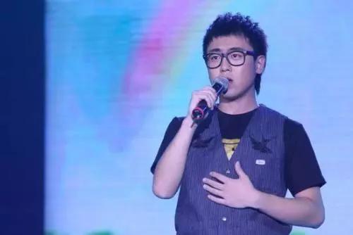 陈翔现身,为什么说陈翔和李炜是2010快男