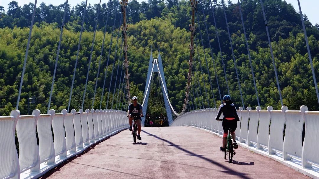 千岛湖-听说这人少景美的地方是杭州的后花园？