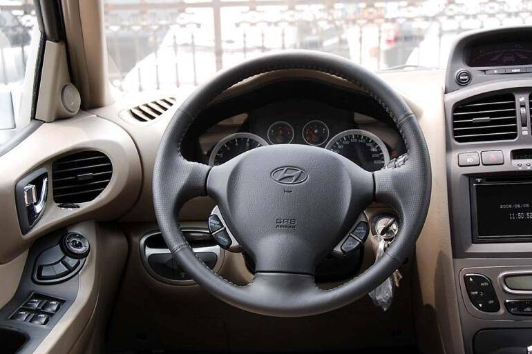 09款柴油华泰圣达菲优点和缺点,老款华泰圣达菲能买吗