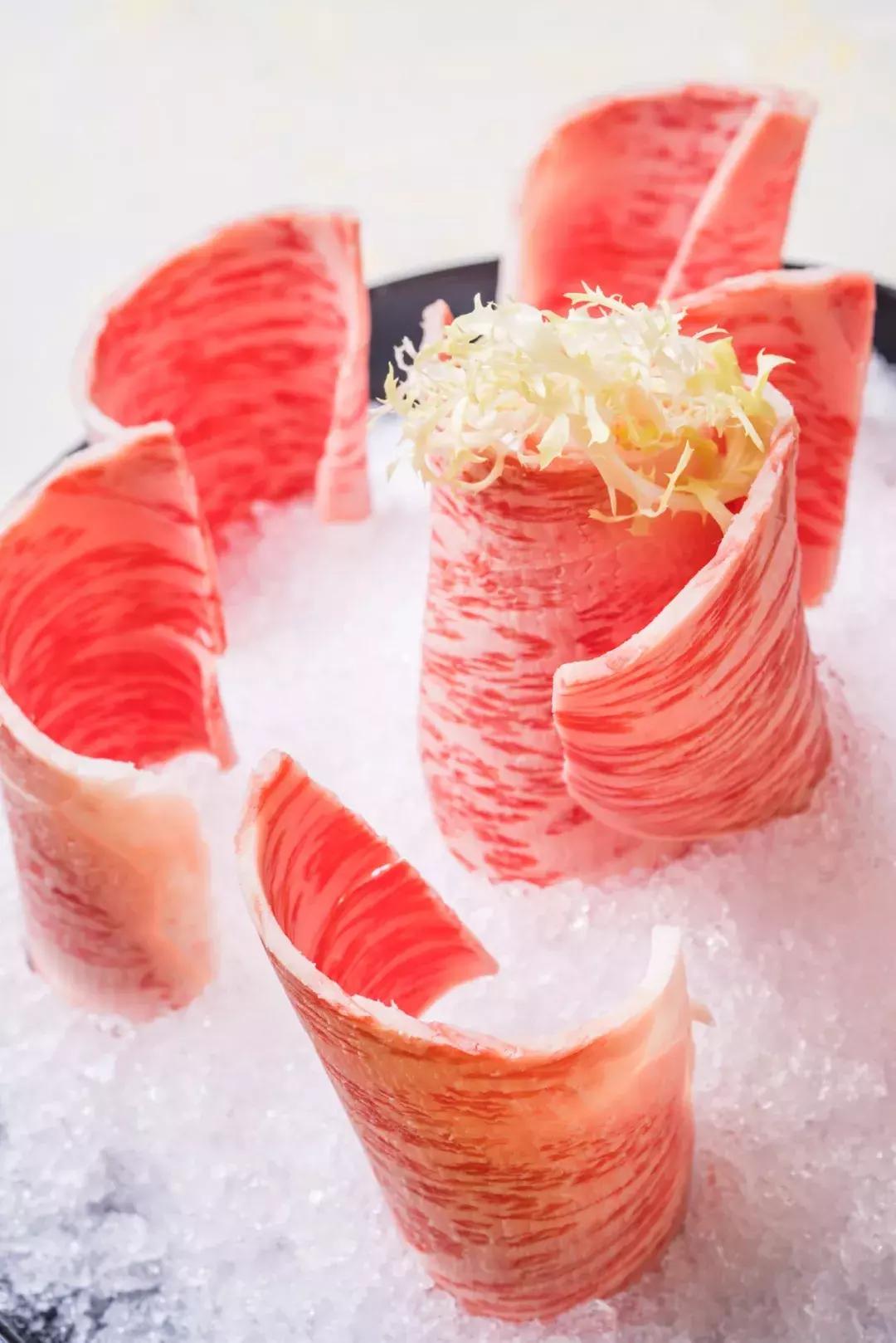 斥资1500万!人广惊现①家*场赌**火锅,明星、赌王千金都来打call