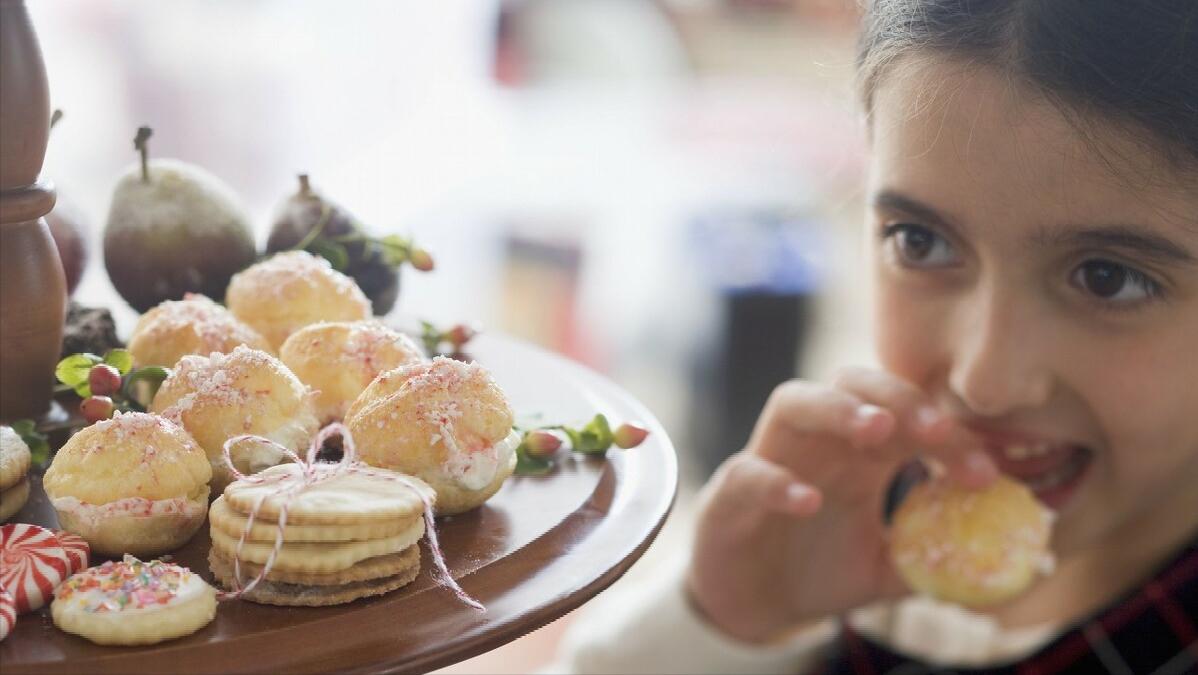 孩子吃饭磨蹭拖拉需要老师督促吗,6岁小孩吃饭拖拉磨蹭怎么纠正