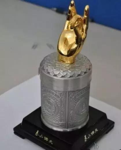 最贵排名前十的烟酒茶,中国三大烟酒茶