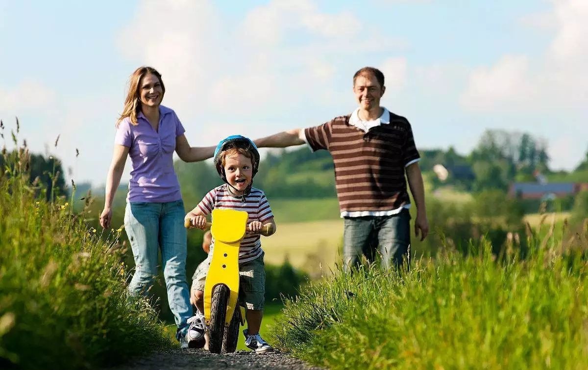 孩子第一次打架怎么教育,孩子打人该怎么管教