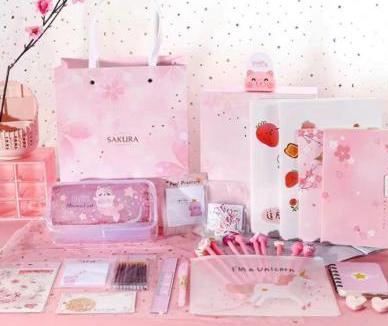 叮咚请查收你的入学物品清单,叮咚请查收你的圣诞节礼物