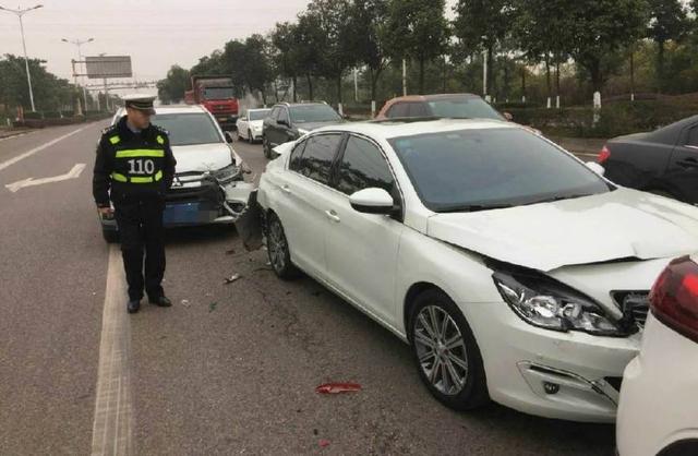 追尾前车全责但对方没去4s店修车,对方追尾全责去4s店维修费用