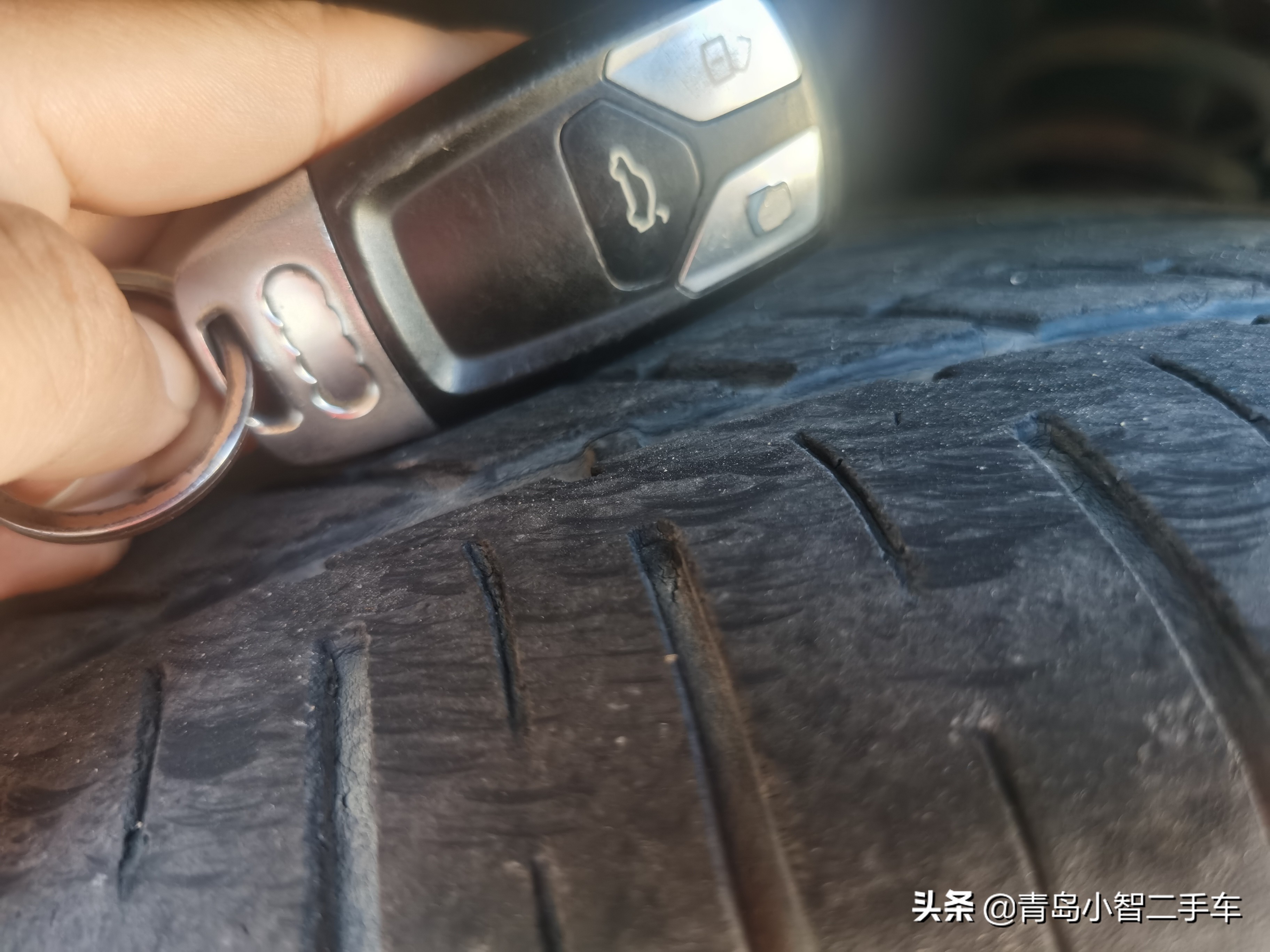 17款奥迪q7二手20万公里价格,奥迪q7二手车为什么这么便宜