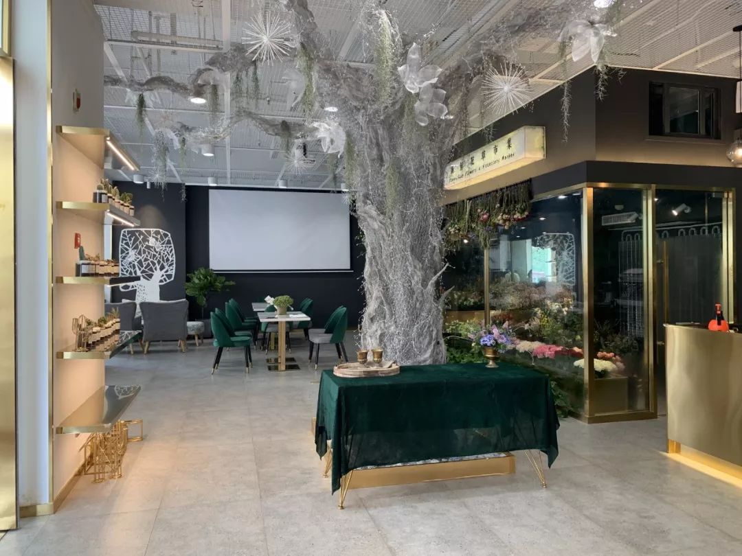 花艺是花店吗,花店还是花艺工作室