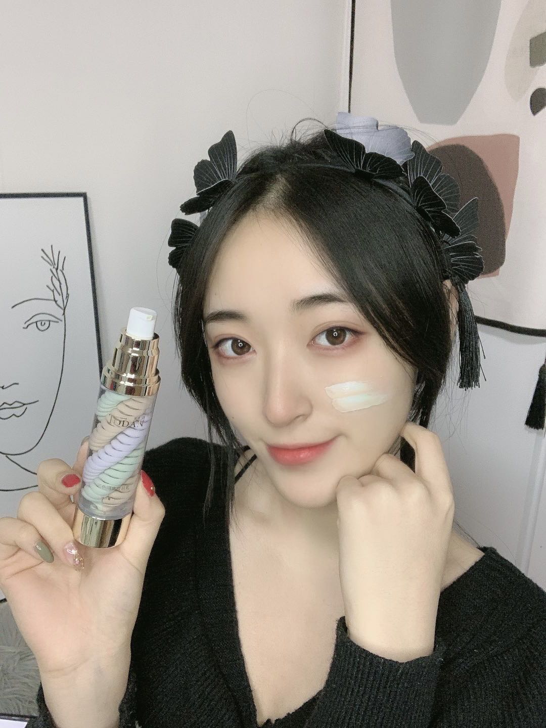 天气丹用了不长痘但发黄,天气丹水乳上脸黏糊糊的吗