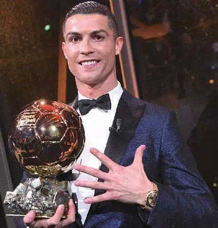 c罗个人荣誉和梅西个人荣誉,天下足球绝代双骄c罗与梅西