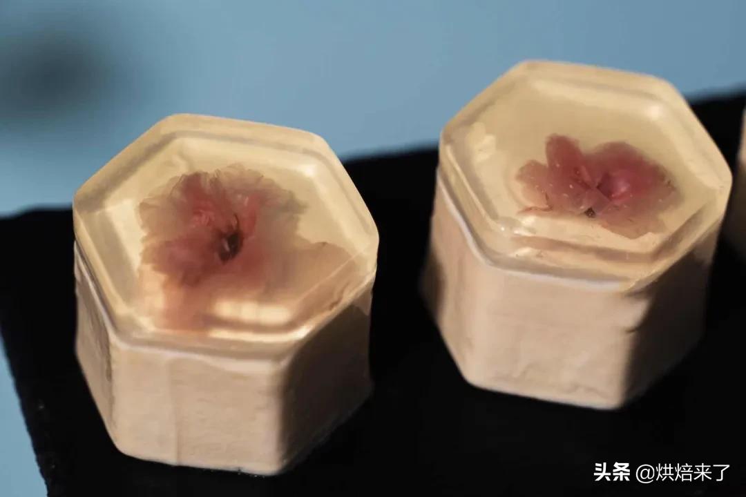 妯辫姳鐗╄鎱曟柉杩囧勾,妯辫姳鎱曟柉