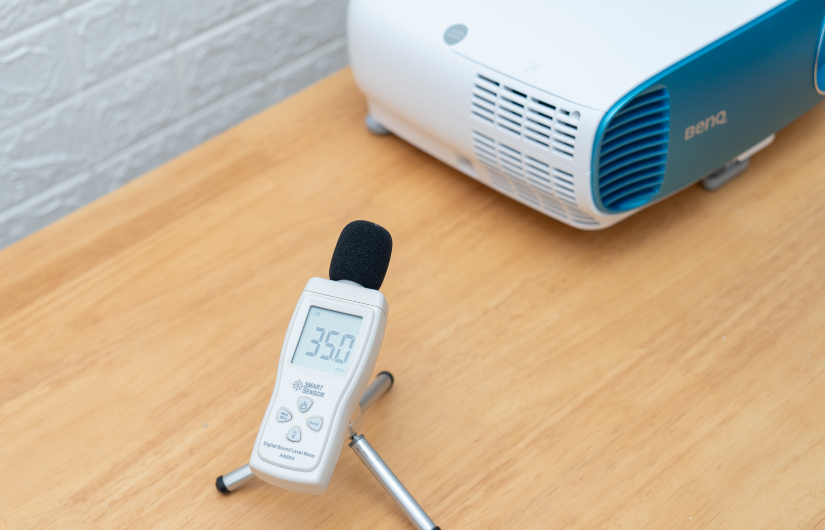 客厅改造书房投影,书房装修成影院