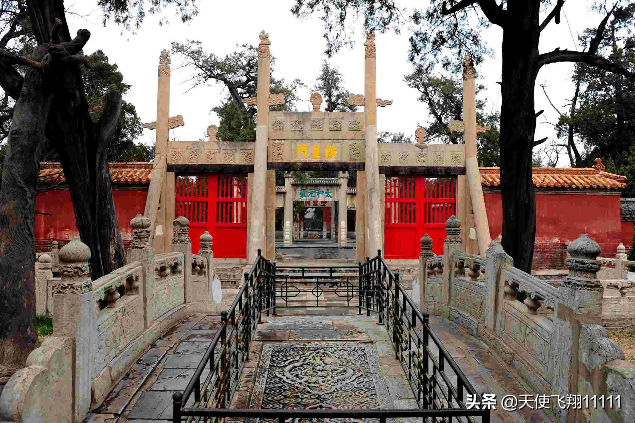 曲阜三孔旅游攻略孔庙孔府孔林,曲阜孔府孔庙孔林风景区