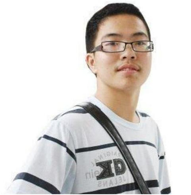 高考满分作文阅卷老师50个字,高考惊艳阅卷官的满分作文