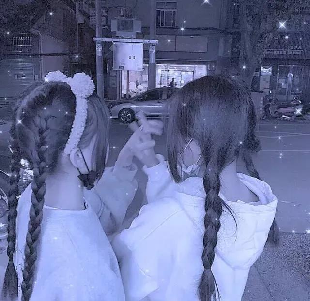 二人闺蜜头像沙雕智障动漫,闺蜜头像一个拽一个甜