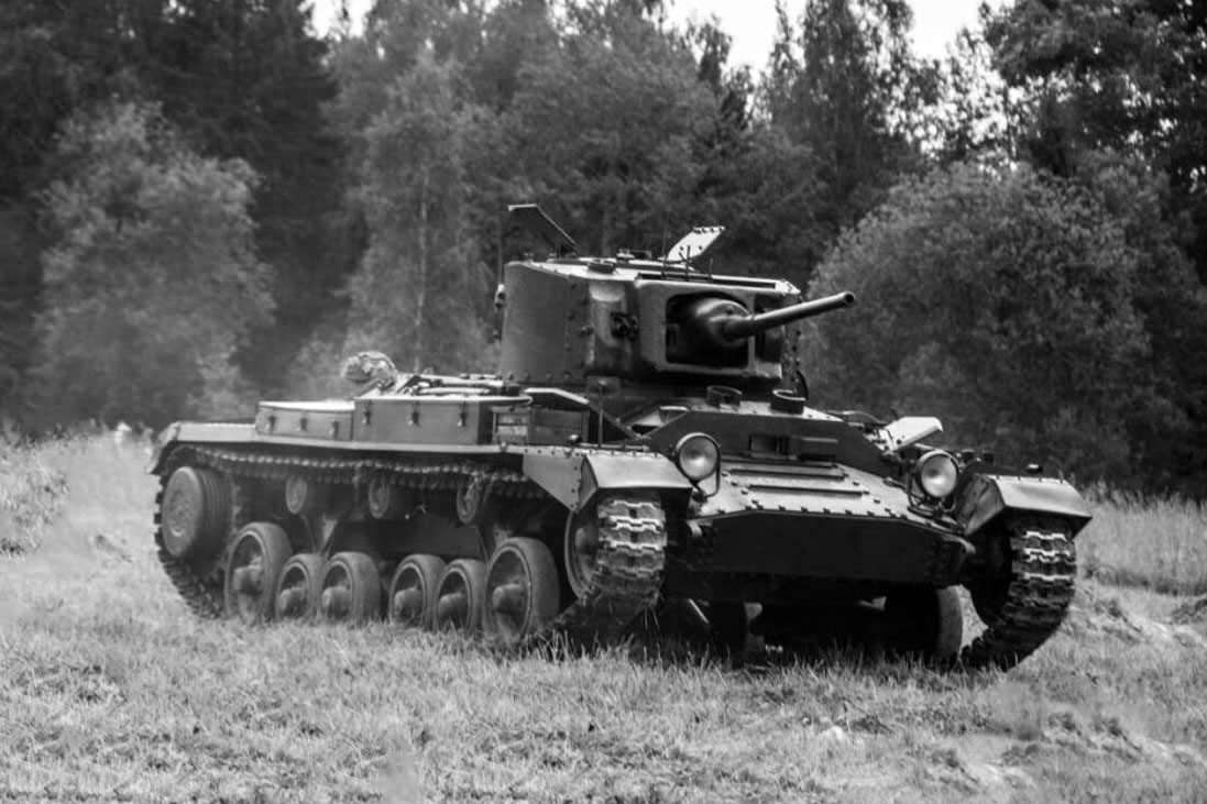 英国瓦伦丁步兵坦克图片,教你改造二战英国瓦伦丁坦克