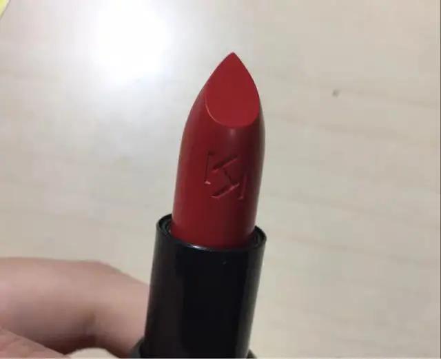 那些只有五十块钱就能买到的彩妆：你买过吗？