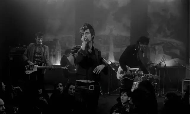 读懂彼得·汉德克，走进《柏林苍穹下》的诗意世界