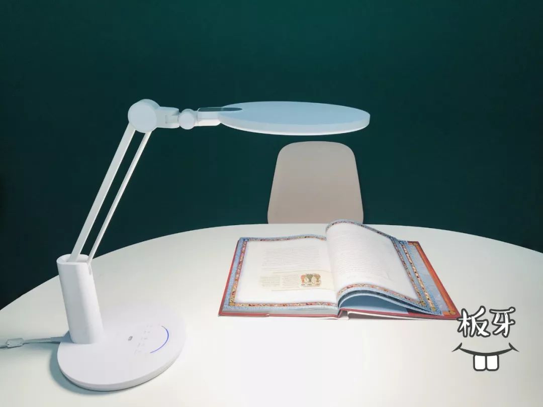最好用的高性价比台灯推荐,性价比高的台灯推荐