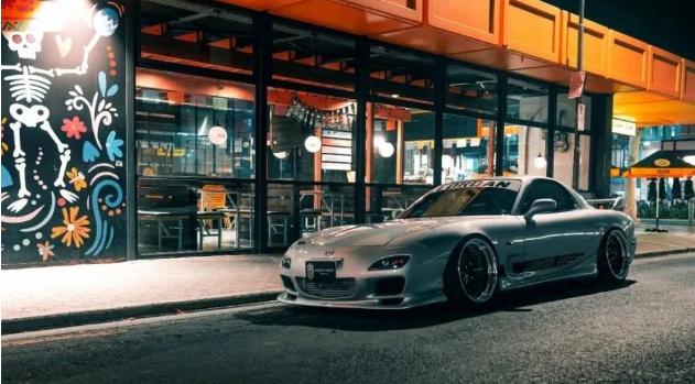 速度与激情rx7雨宫套件,马自达rx-7飙车场面