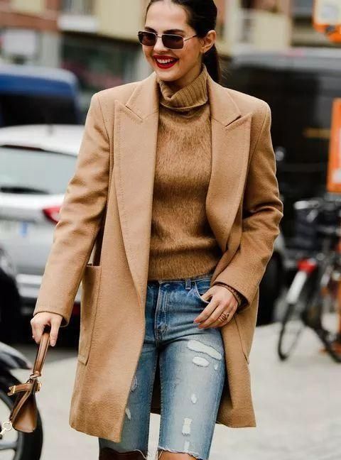 驼色大衣配色法则教你穿出高级感,暖驼色搭驼色大衣好看吗