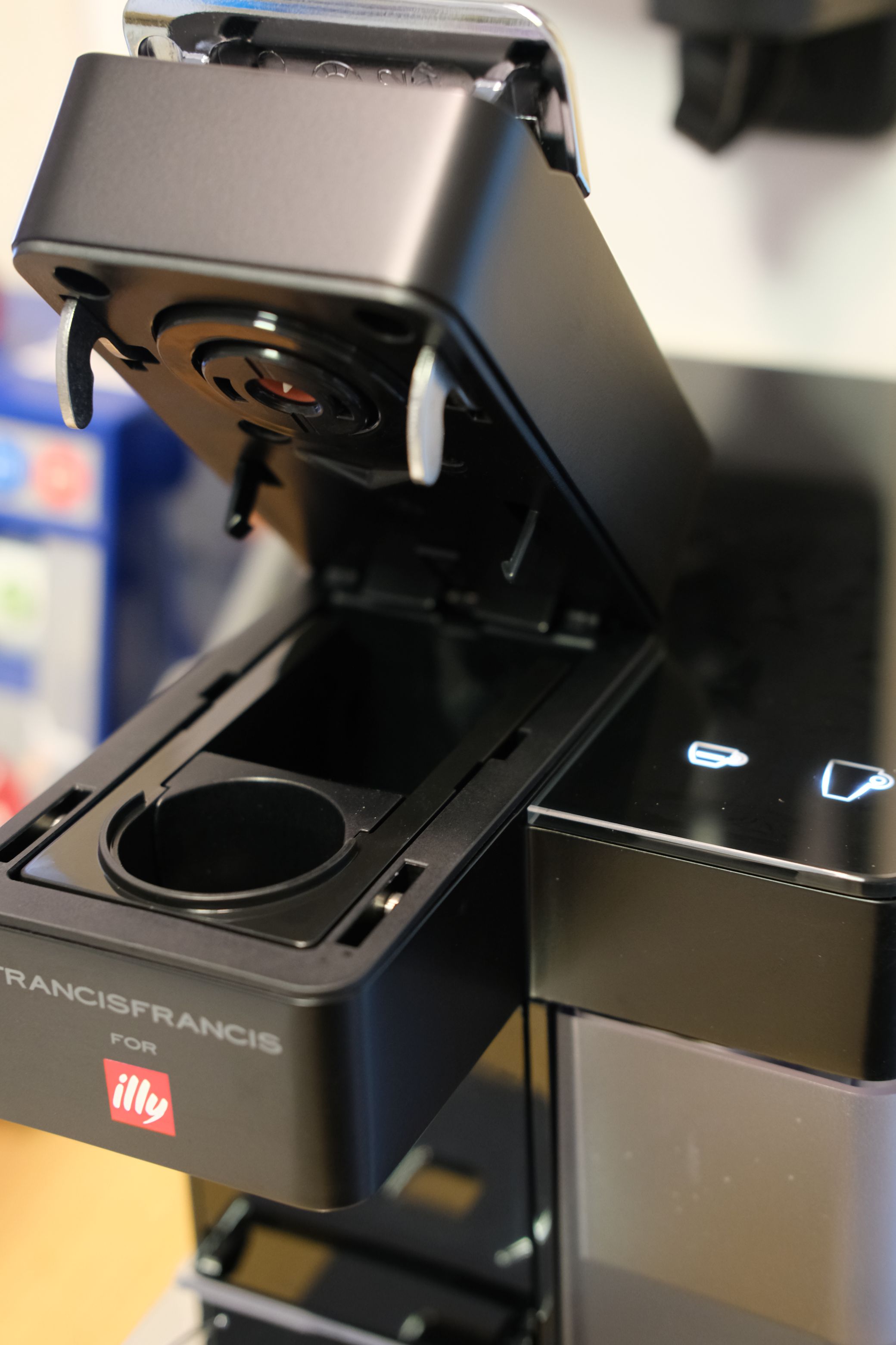 心想咖啡机雀巢胶囊咖啡机对比,胶囊咖啡机全自动咖啡机哪个好