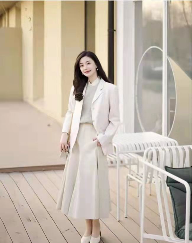 冬季半身裙保暖又好看穿搭,最洋气时髦的半身裙冬款穿搭