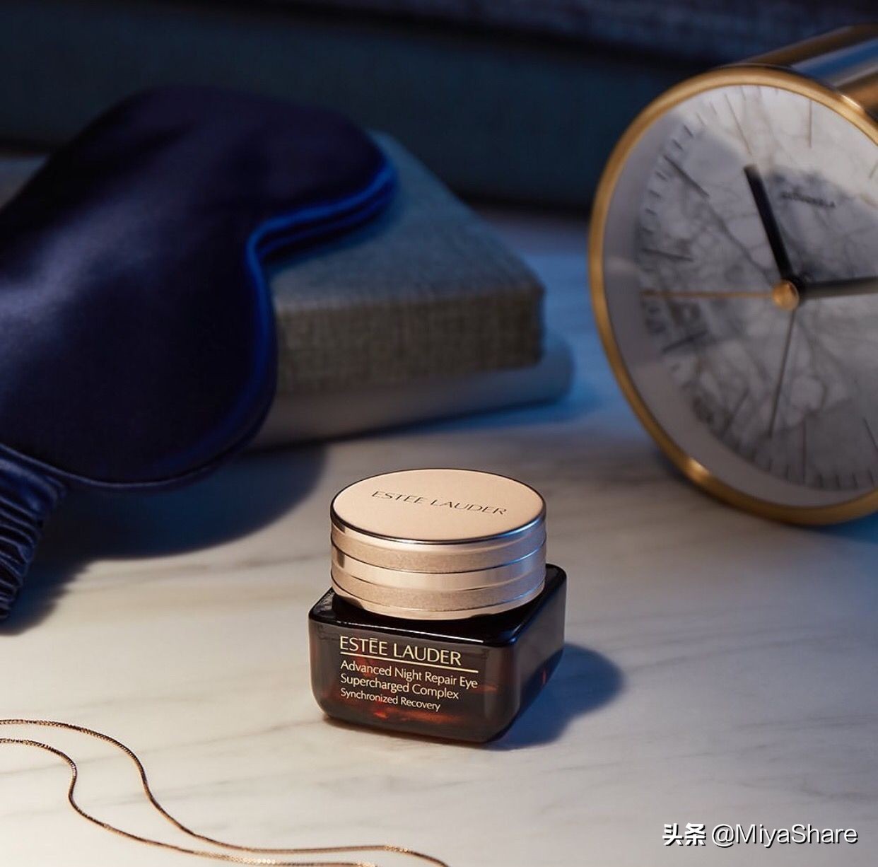 眼霜小棕瓶和兰蔻,用了怡丽丝尔眼霜眼纹更明显