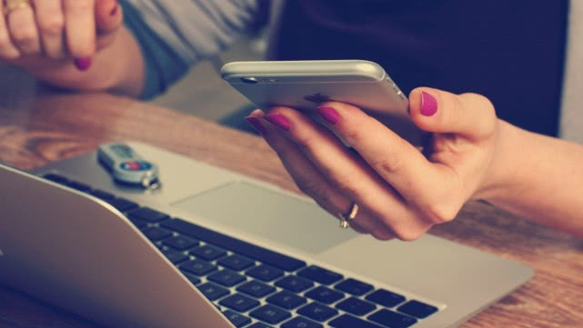 黑科技微信视频通话,黑科技视频聊天可以靠表情聊天吗