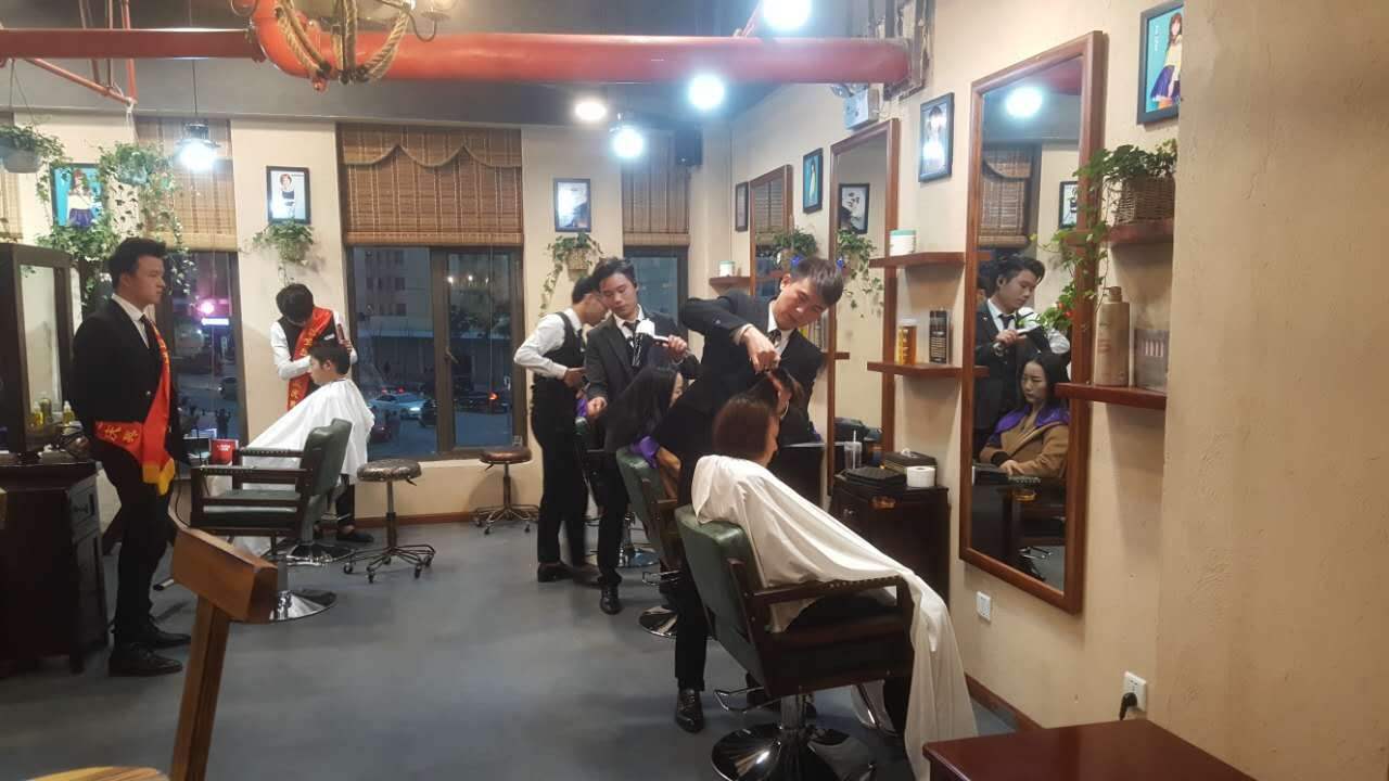 比较靠谱的创业项目小本生意摆摊,小本创业做什么最赚钱