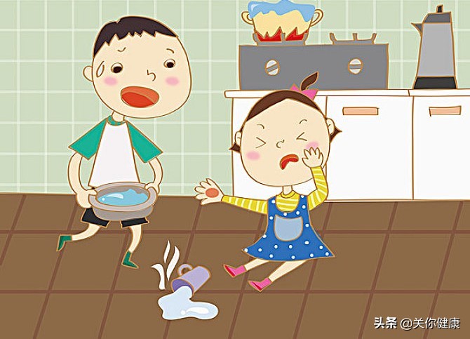 受伤后可以吃酒糟吗,受伤之后先用碘伏还是先用酒精