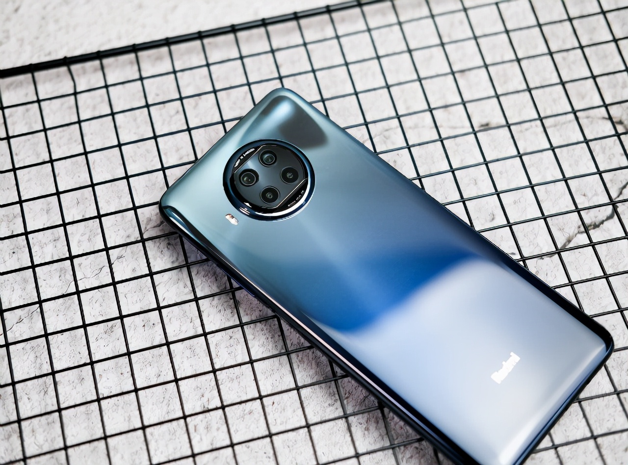 两千元左右512g最值得入手的手机,5000以内最值得入手的16+512g手机