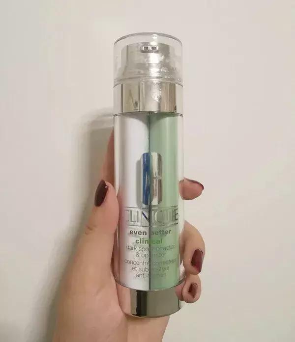 晚上睡觉前涂很多护肤品好吗,晚上必须睡前涂护肤品吗