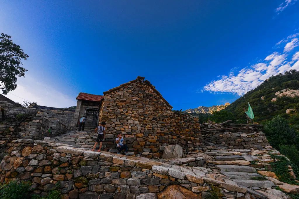 平邑周边避暑一日游,平邑好玩的景点排行榜前十名