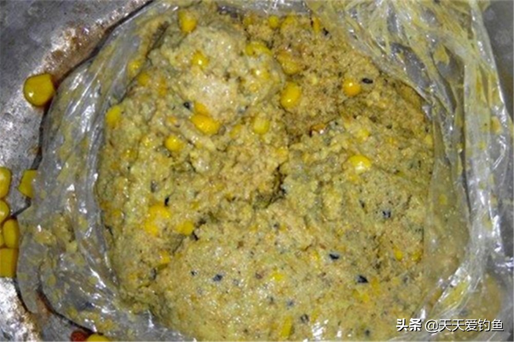 草鱼喜高温吗,草鱼春季降温钓深还是钓浅