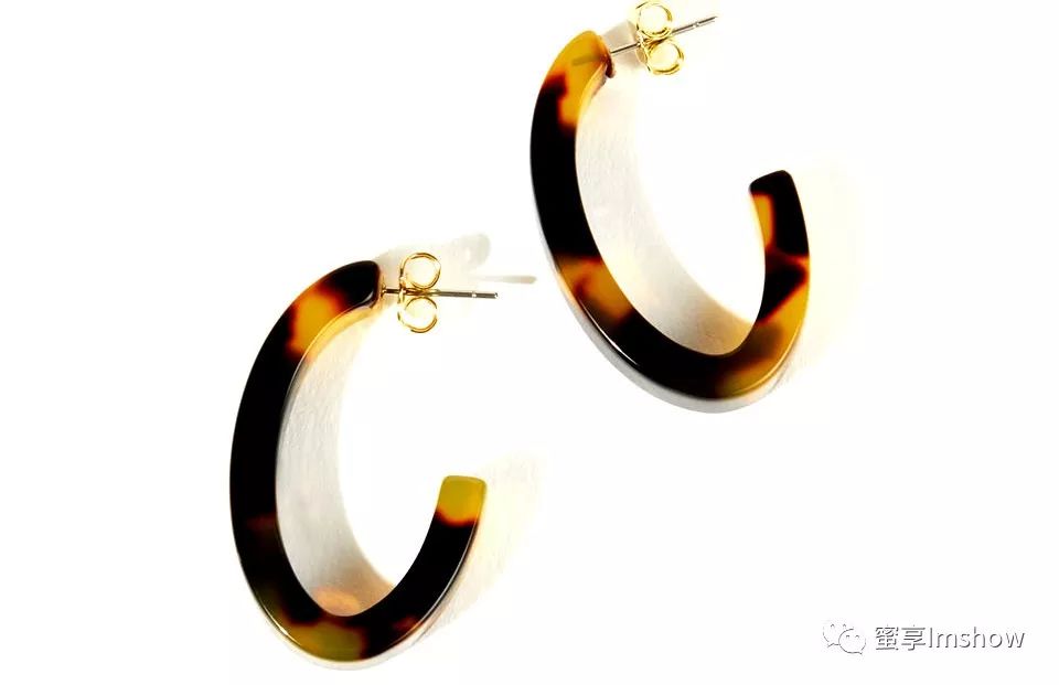 梅根王妃经典服装品牌,梅根王妃连衣裙品牌