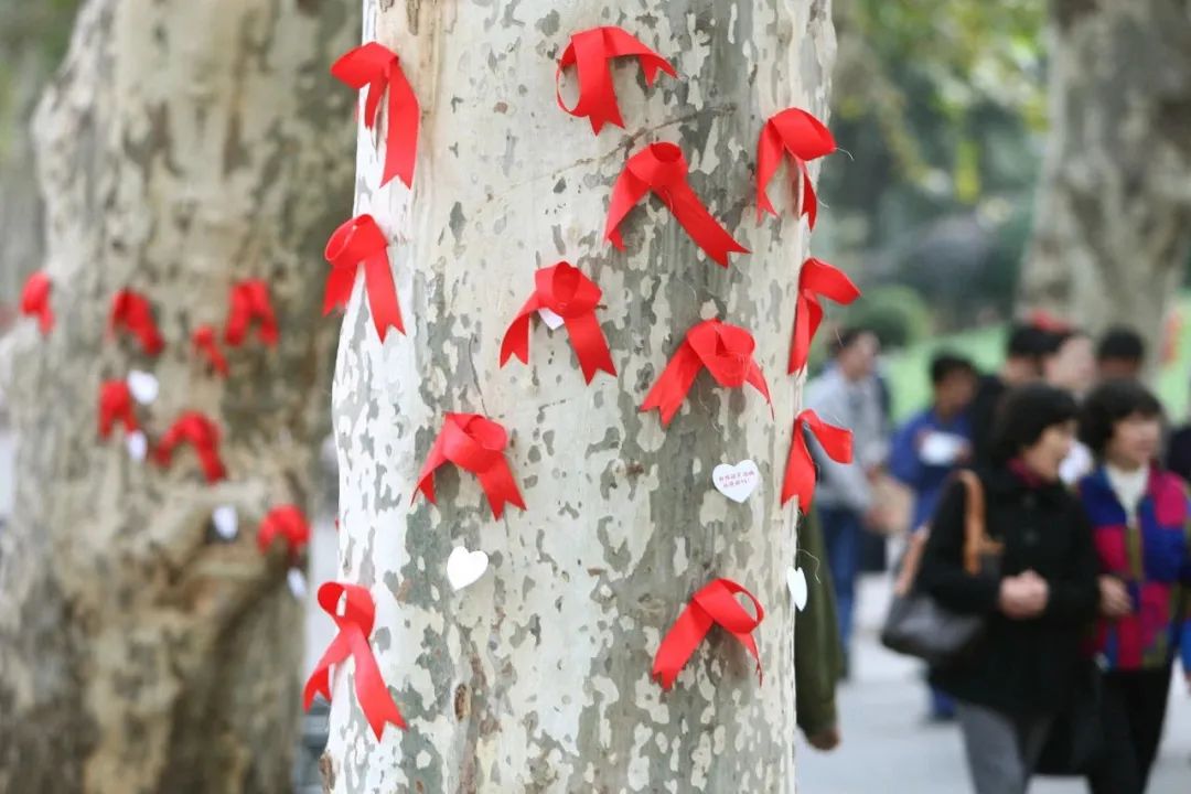 我们与艾滋病的距离视频,我们与艾滋距离