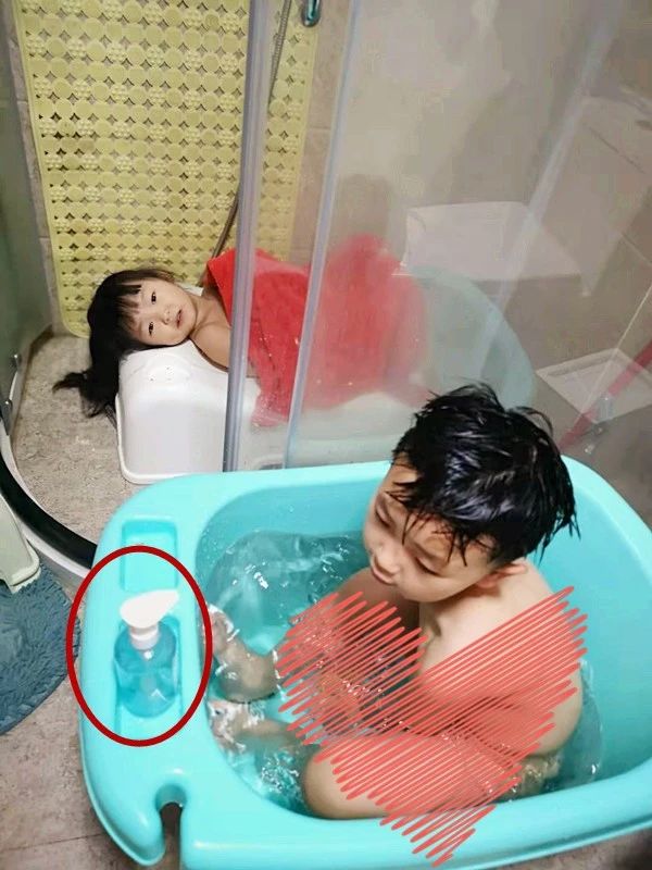 这什么神仙沐浴乳，号称给孩子洗澡不用冲还能净水护肤？