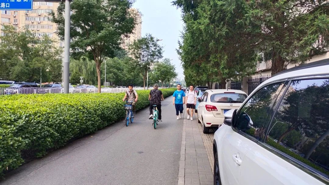 什么地方能停什么地方不能停,该停的地方就停不该停的地方