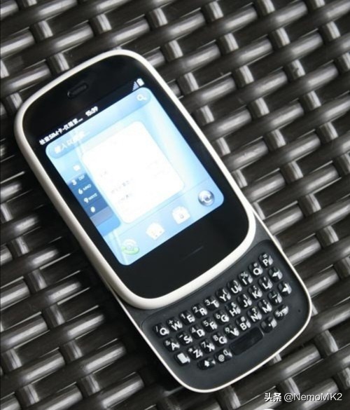 滑盖的荣耀magic2,荣耀magic2滑盖能滑多少次