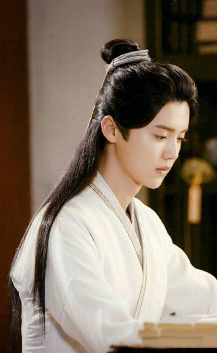 这一次鹿晗真的逆风翻盘了吗,鹿晗穿越火线一口气看完