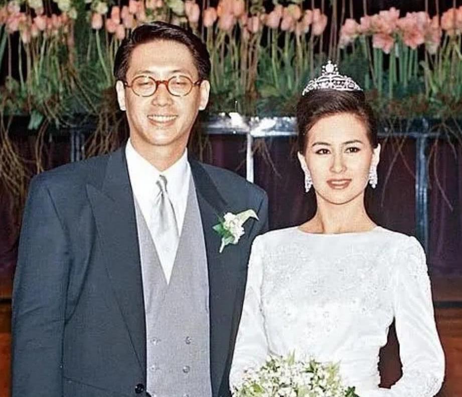 盘点“香江上流闺蜜团”五个千亿豪门婚礼，看看到底谁更壕无人性