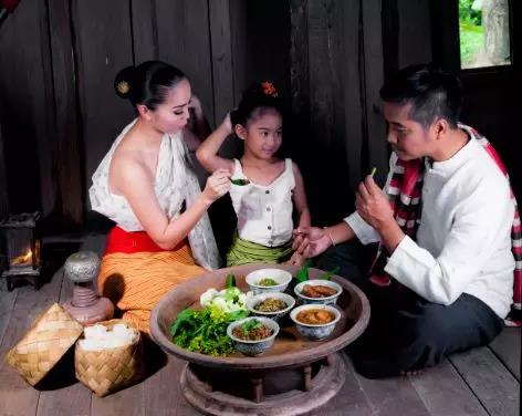 泰国实在“泰”好吃了，连百万粉丝的旅行大咖都频频去打卡