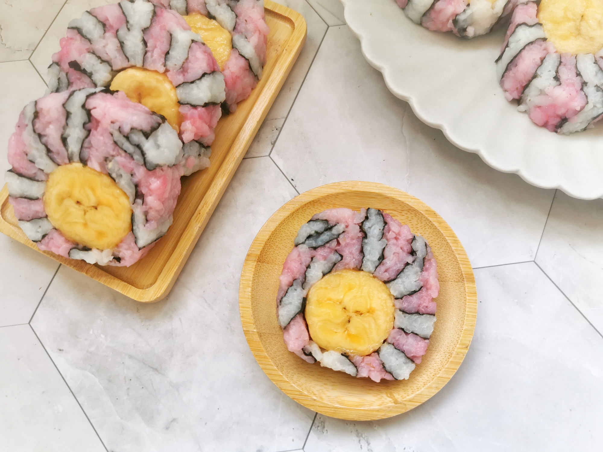 突然想吃寿司自己动手做起来,想做寿司怎么做寿司